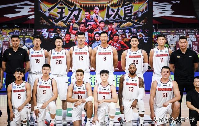 开云体育-包含广东宏远训练开放日，今晨止住颓势引欢呼，意甲在即，年轻球员得到机会的词条